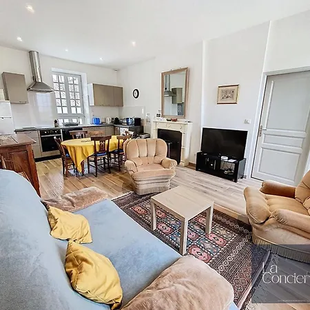 Holiday home Les De La Chartreuse - Marigny - 3mnfuturoscope *