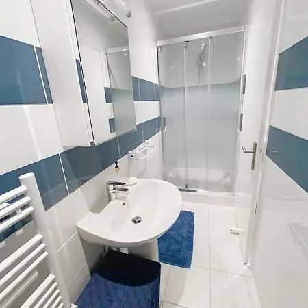 Les De La Chartreuse - Marigny - 3mnfuturoscope Holiday home